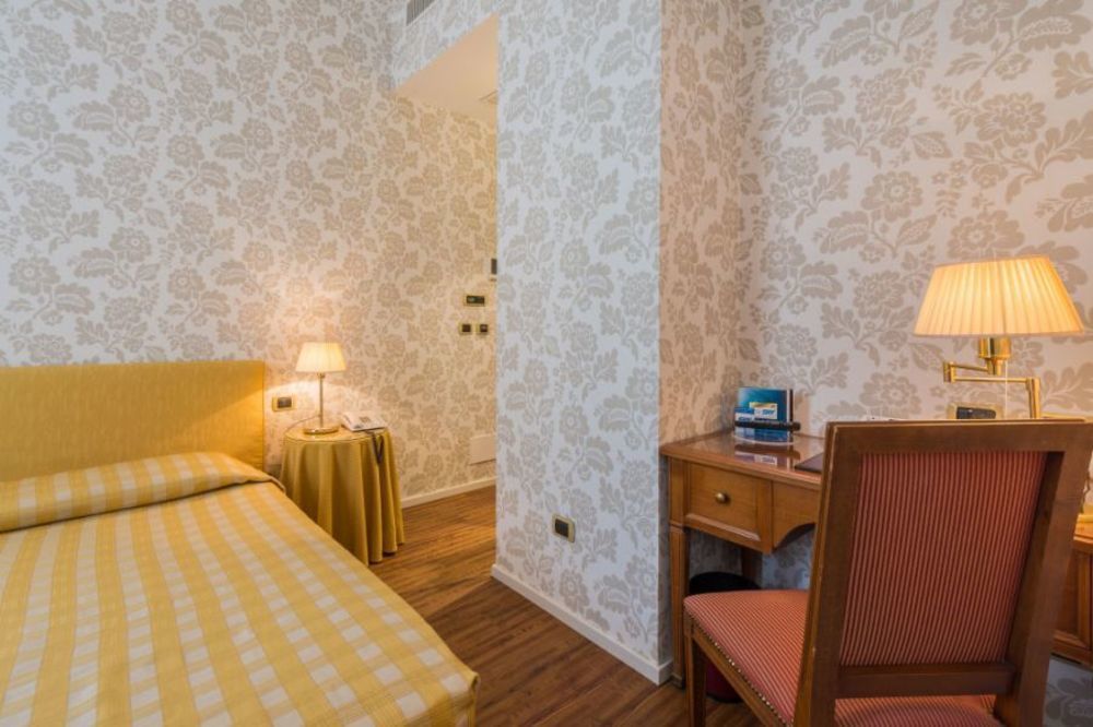 Albergo Alla Posta Trieste Exterior foto